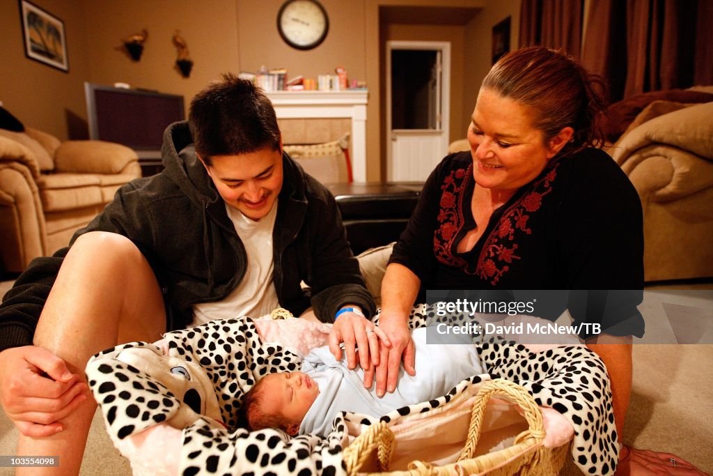 Thomas Beatie Gives Birth To Jensen James Beatie