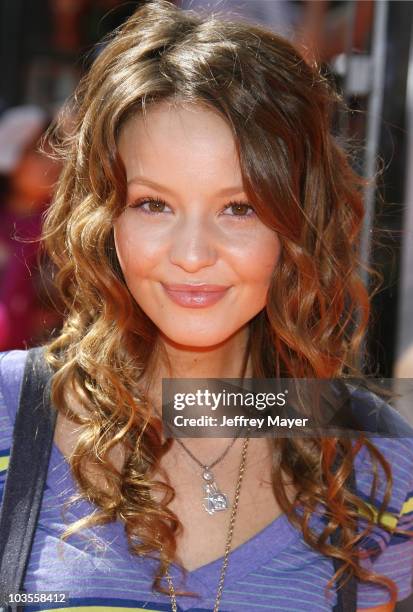 Actress Samantha Droke arrives at "Dr. Seuss' Horton Hears A Who" premiere at The Mann Village on March 8, 2008 in Westwood, California.