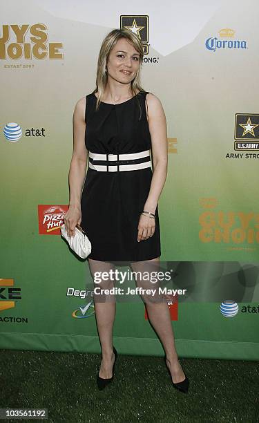 Table tennis player Biba Golic arrives at Spike TV's 2009 "Guys Choice Awards" at Sony Studios on May 30, 2009 in Los Angeles, California.