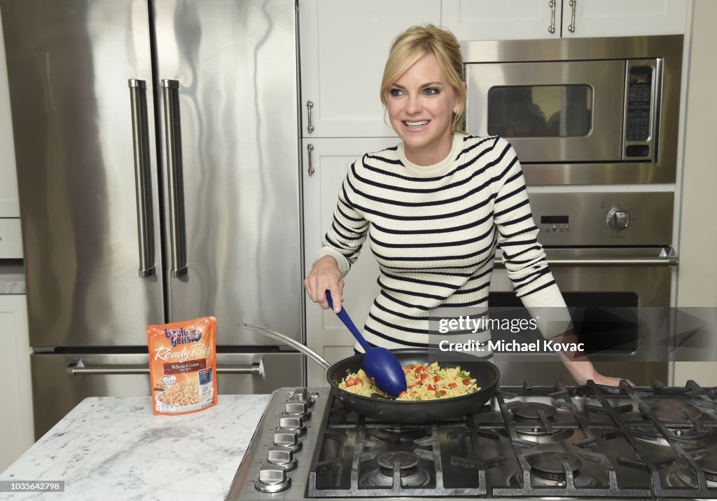 Uncle Ben's Launches Nationwide "Homework Pass Challenge" Program With The Help of Anna Faris