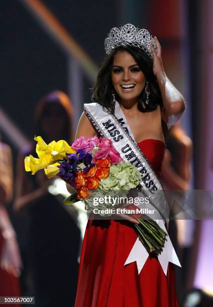 Miss Mexico 2010, Jimena Navarrete, reacts after being named the 2010 Miss Universe during the 2010 Miss Universe Pageant at the Mandalay Bay Events...