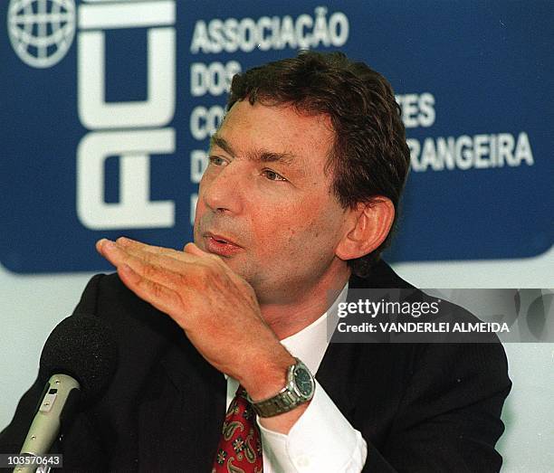 Henri Philippe Reichstul, president of the Brazilian oil company Brazilian Petrobras, responds to a question at a press conference 24 May 1999. Henri...