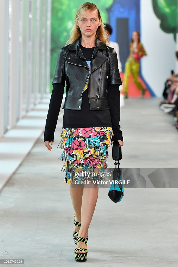 Michael Kors - Runway - September 2018 - New York Fashion Week