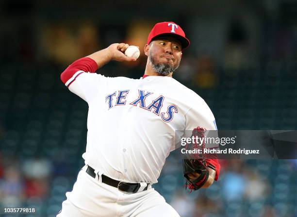 Yovani Gallardo of the Texas Rangers pitches against the Tampa Bay Rays in the first inning at Globe Life Park in Arlington on September 18, 2018 in...