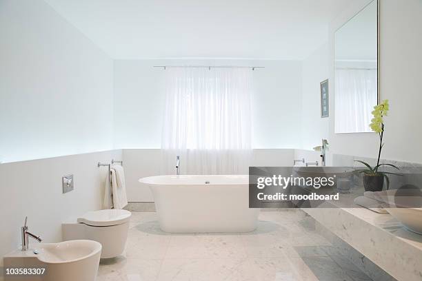 bathroom - fashionable bathroom stock pictures, royalty-free photos & images