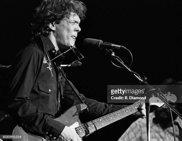 Singer/Songwriter Steve Forbert performs during CBS Records event for his debut album "Alive On Arrival" at The Capri Theater circa 1978 in Atlanta...