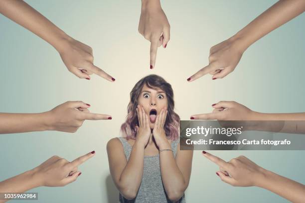 culpability - oordeel juridische procedure stockfoto's en -beelden