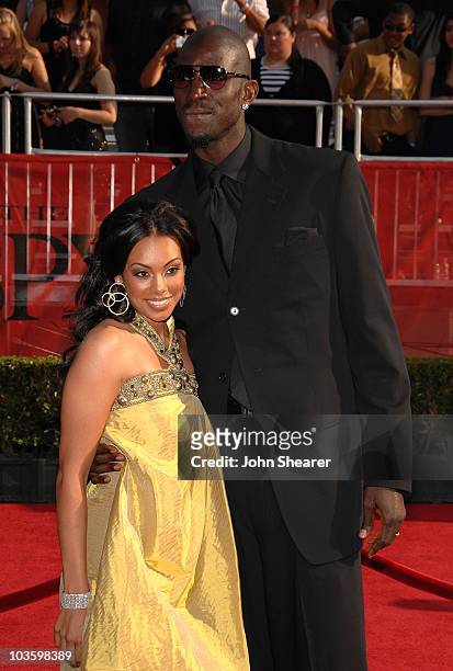 Player Kevin Garnett and wife Brandi Garnett arrive at the 2008 ESPY Awards held at NOKIA Theatre L.A. LIVE on July 16, 2008 in Los Angeles,...