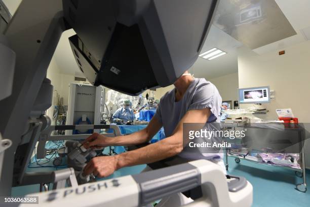 The Da Vinci surgery robot at the university hospital of Rouen .