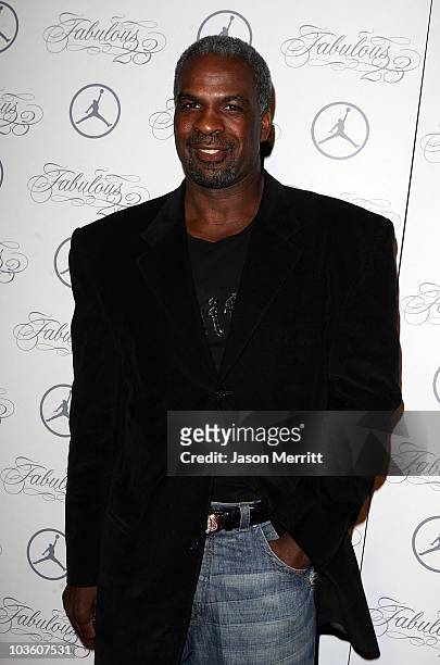 Former NBA player Charles Oakley attends the Jordan Brand Fabulous 23 Cocktail Party and Dinner held at the W Hotel Wet Deck on February 13, 2009 in...