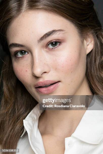 Model Grace Elizabeth is seen backstage ahead of the Alberta Ferretti show during Milan Fashion Week Spring/Summer 2019 on September 19, 2018 in...