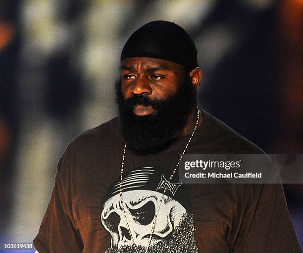 Slice Ufc 134 Kimbo Slice Ufc Photos & High Res Pictures - Getty Images