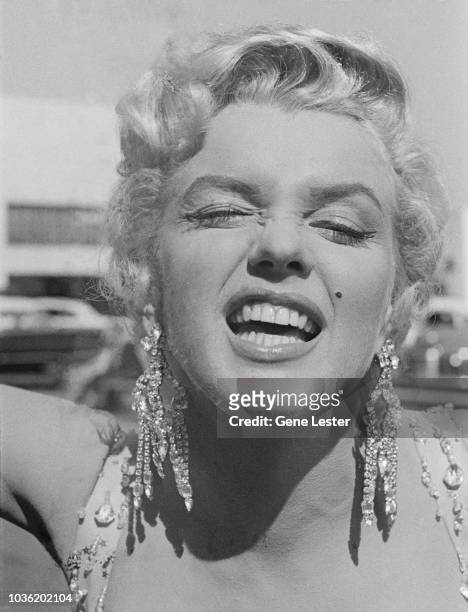 American actress Marilyn Monroe on the set of 'There's No Business Like Show Business', directed by Walter Lang, at the 20th Century Fox studios in...