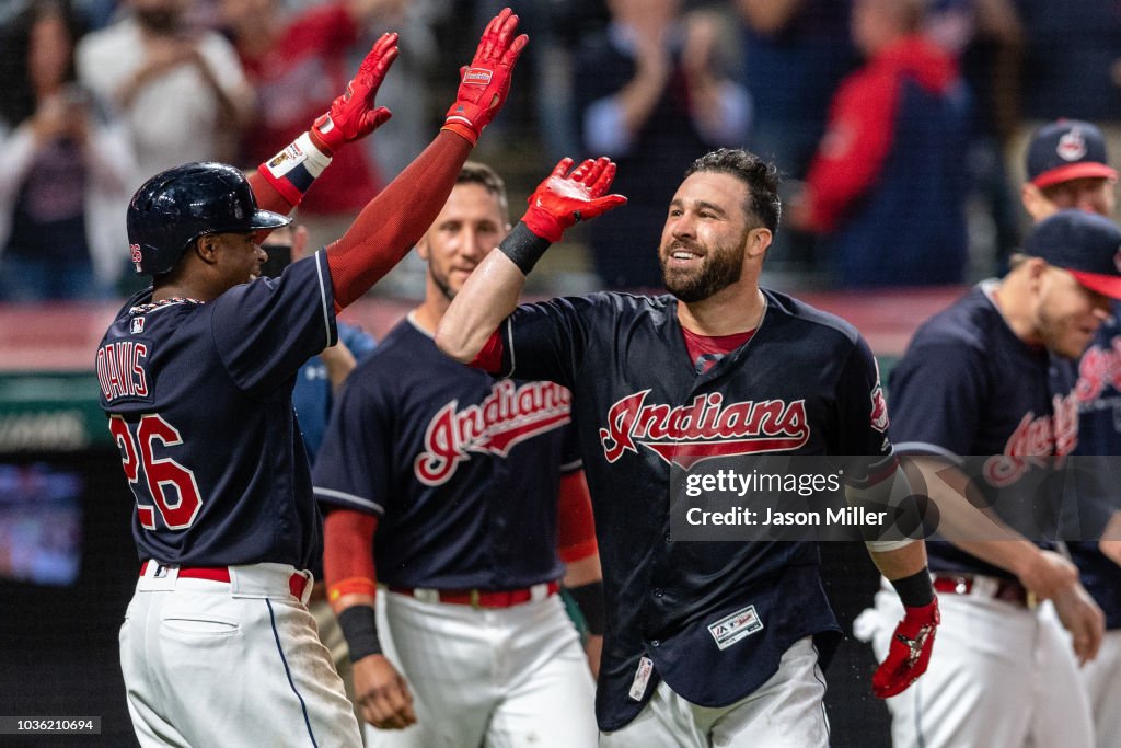 Chicago White Sox v Cleveland Indians