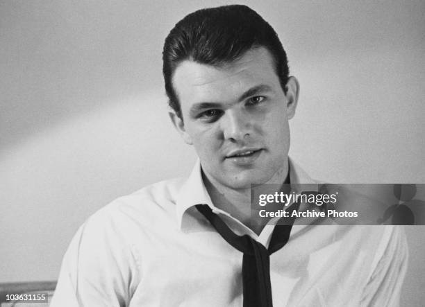 Tom Roe Actor Pop singer and songwriter Tommy Roe pictured wearing a white shirt ...