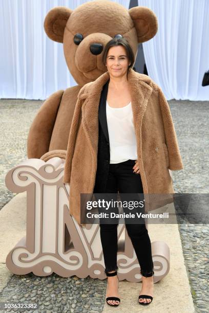 Guest attends the Max Mara show during Milan Fashion Week Spring/Summer 2019 on September 20, 2018 in Milan, Italy.