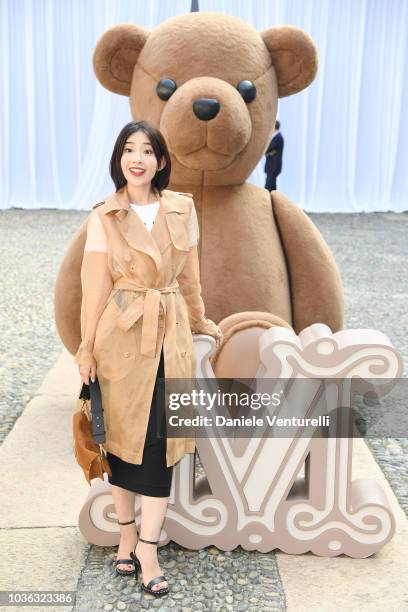 Guest attends the Max Mara show during Milan Fashion Week Spring/Summer 2019 on September 20, 2018 in Milan, Italy.