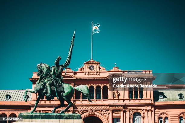 buenos aires, argentina - casa rosada presidential palace - argentina landmark stock pictures, royalty-free photos & images