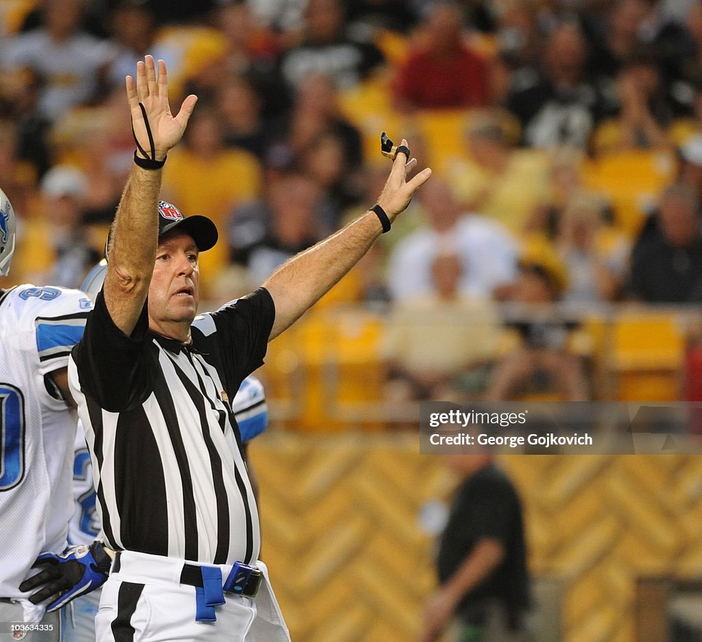 Detroit Lions v Pittsburgh Steelers