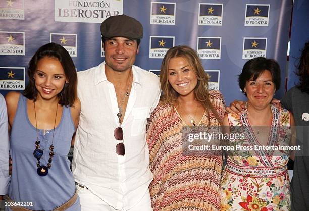 Chenoa, Chayanne, Amaia Montero and an unkown person attend a press conference to present a charity concert for Unicef and Fundacion Iberostar on...