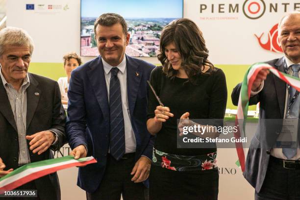 Sergio Chiamparino, Gian Marco Centinaio, Chiara Appendino, Vytenis Andriukaitis and Carlo Petrini during during the ribbon cutting for the...