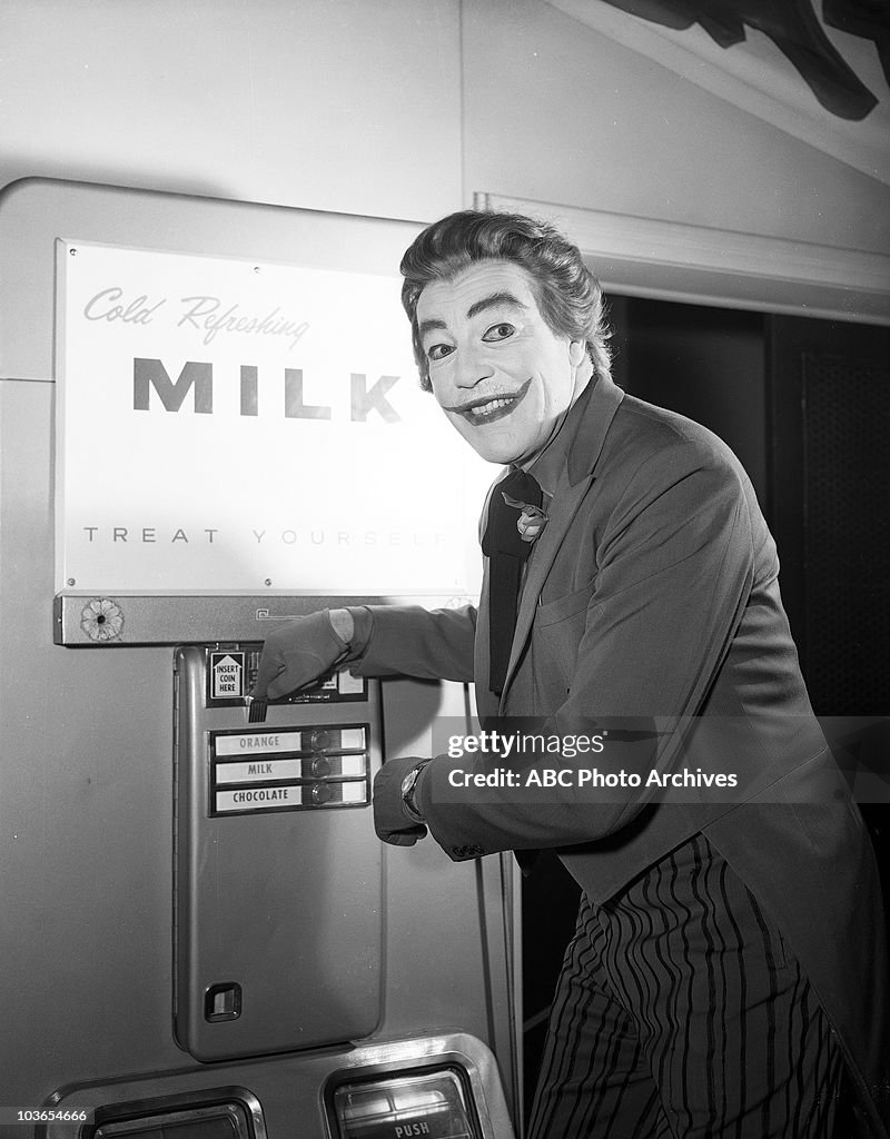 CESAR ROMERO