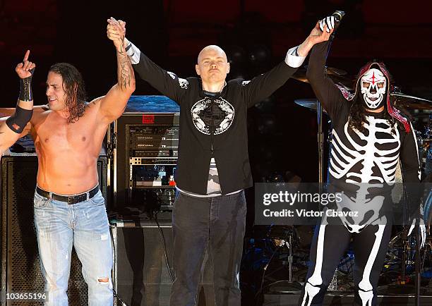 Smashing Pumpkins lead singer Billy Corgan and a group of Mexican wrestlers perform perform during the 2010 MTV World Stages concert at the Auditorio...