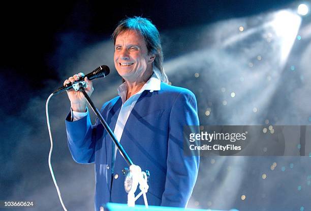 1,057 Roberto Carlos Singer Photos and Premium High Res Pictures - Getty  Images