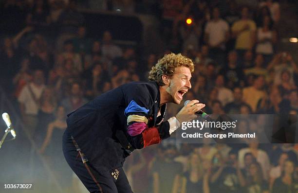 Chris Martin of Coldplay performs in concert their "Viva La Vida" Tour in Toronto at the Air Canada Centre on July 30, 2008 in Toronto, Canada.