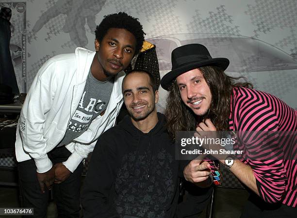 Ciesco Rapper 259 Cisco Singer Stock Photos, High-Res Pictures, and Images - Getty Images