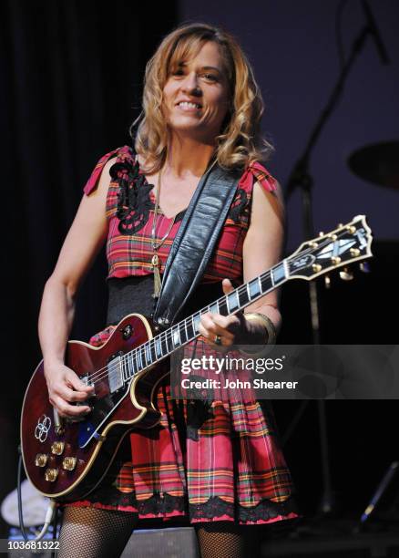 Vicki Peterson Musician Photos and Premium High Res Pictures - Getty Images