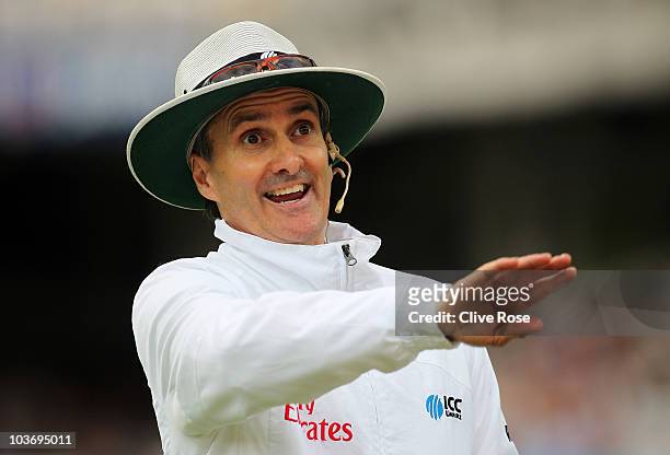 Umpire Billy Bowden gives instructions to spectators in the crowd during day three of the 4th npower Test Match between England and Pakistan at...