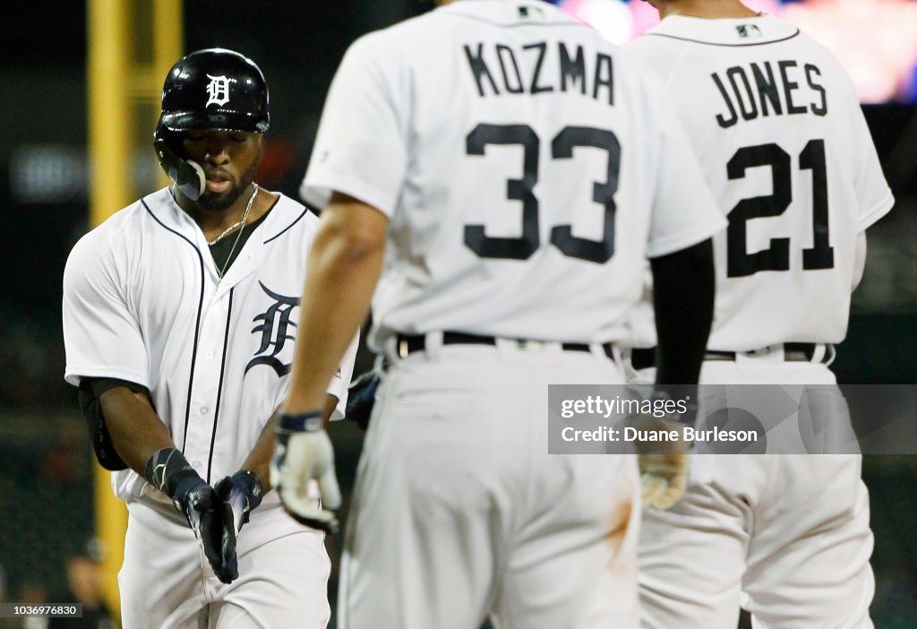 Kansas City Royals v Detroit Tigers