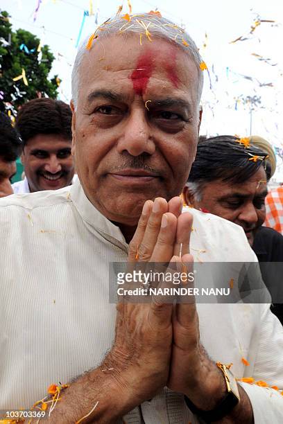 Yashwant Sinha, former Indian finance minister and newly-appointed Bharatiya Janata Party incharge Punjab, pays his respects at the Golden temple in...