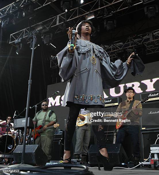 Recording artist Lauryn Hill performs during the 7th Annual Rock The Bells festival on Governors Island on August 28, 2010 in New York City.