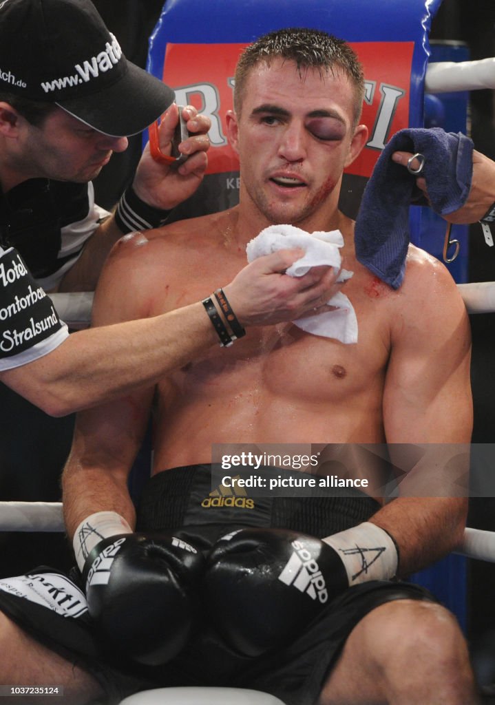 Boxing - Eduard Gutknecht vs Dmitry Sukhotsky