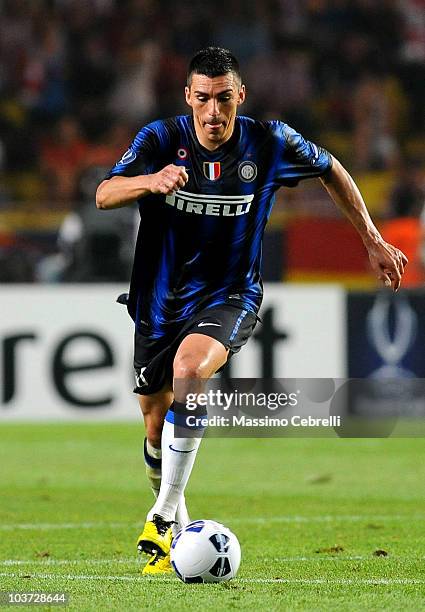 Lucio Inter 679 Lucio Of Inter Milan Stock Photos, High-Res Pictures, and Images ...