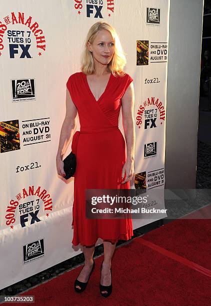 Actress Paula Malcomsoni arrives at the premiere premiere of FX and FOX 21's "Sons Of Anarchy" Season 3 at the Arclight Theatre on August 30, 2010 in...