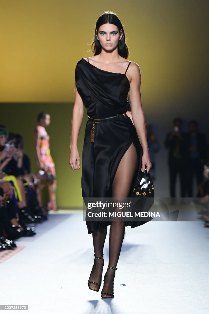 FASHION-ITALY-WOMEN-VERSACE