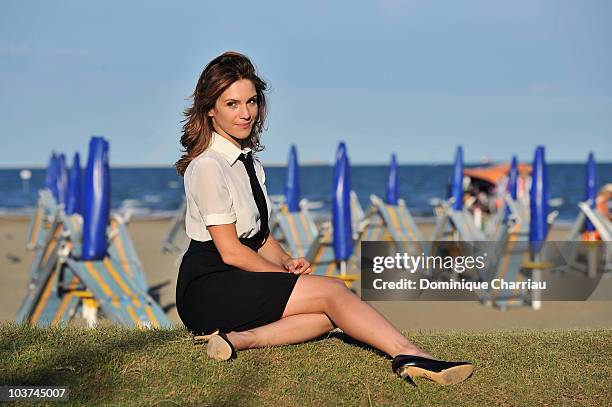 Actress Isabella Ragonese attends the Festival Host Isabella Ragonese Photocall during the 67th Venice Film Festival on August 31, 2010 in Venice,...