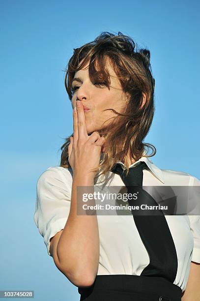 Actress Isabella Ragonese attends the Festival Host Isabella Ragonese Photocall during the 67th Venice Film Festival on August 31, 2010 in Venice,...