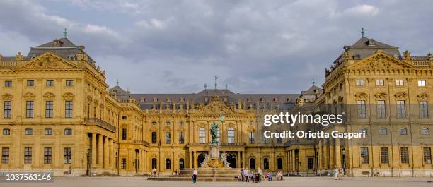 würzburger residenz (bayern, deutschland) - würzburg stock-fotos und bilder