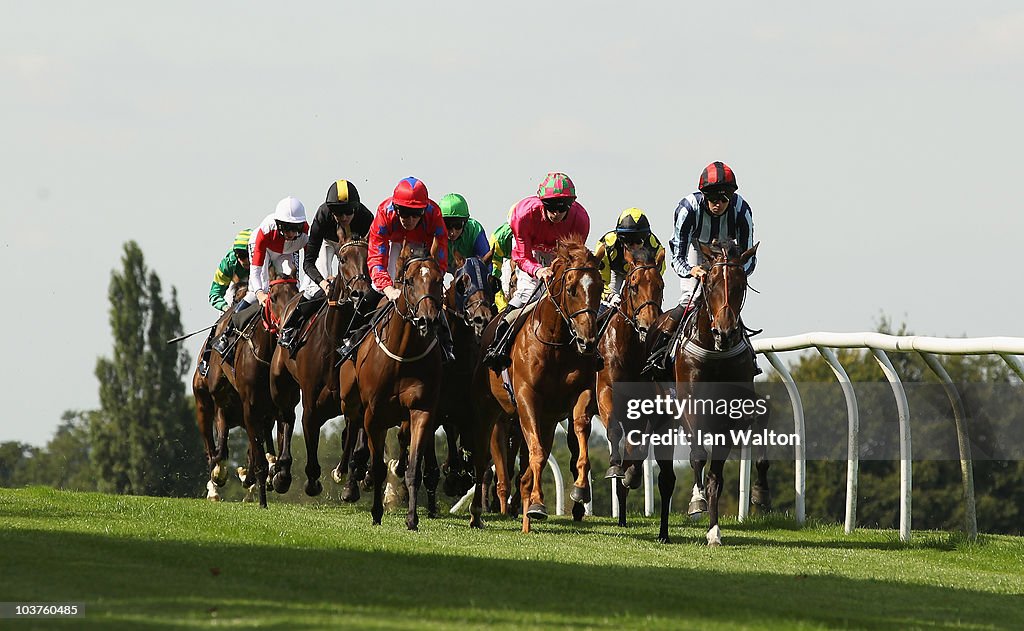 Lingfield Races