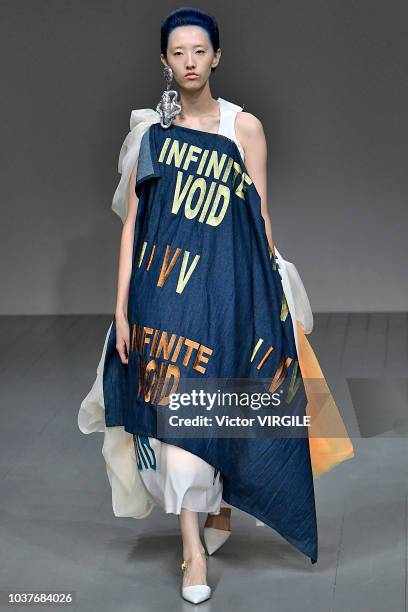 Model walks the runway at the Matty Bovan Ready to Wear Spring/Summer 2019 fashion show during London Fashion Week September 2018 on September 14,...