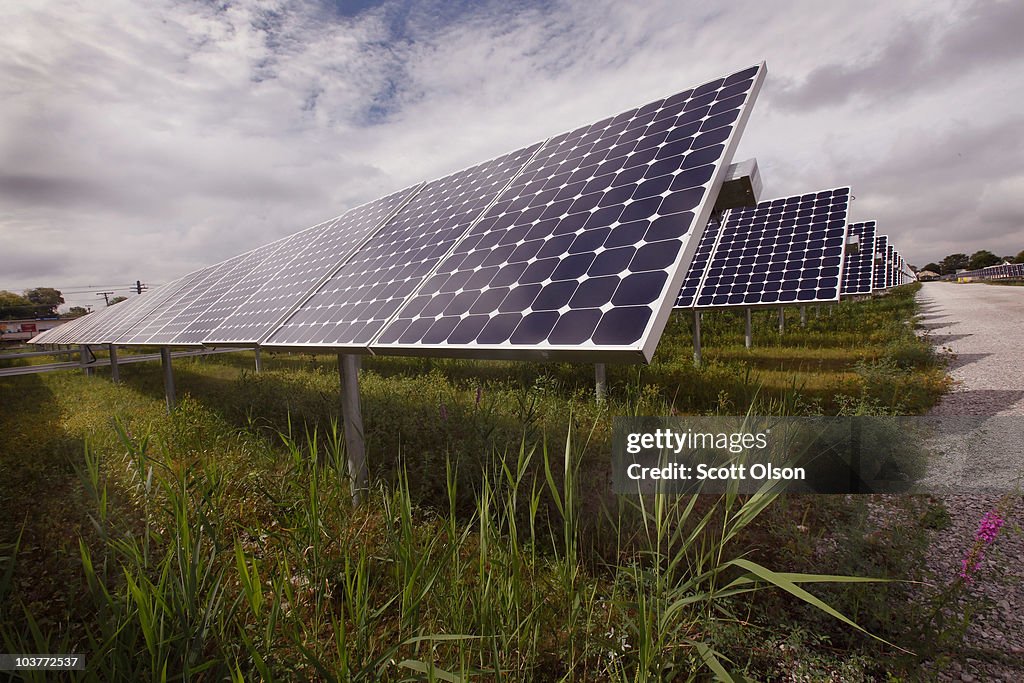 Country's Largest Urban Solar "Farm" Generates Electricity For Chicago
