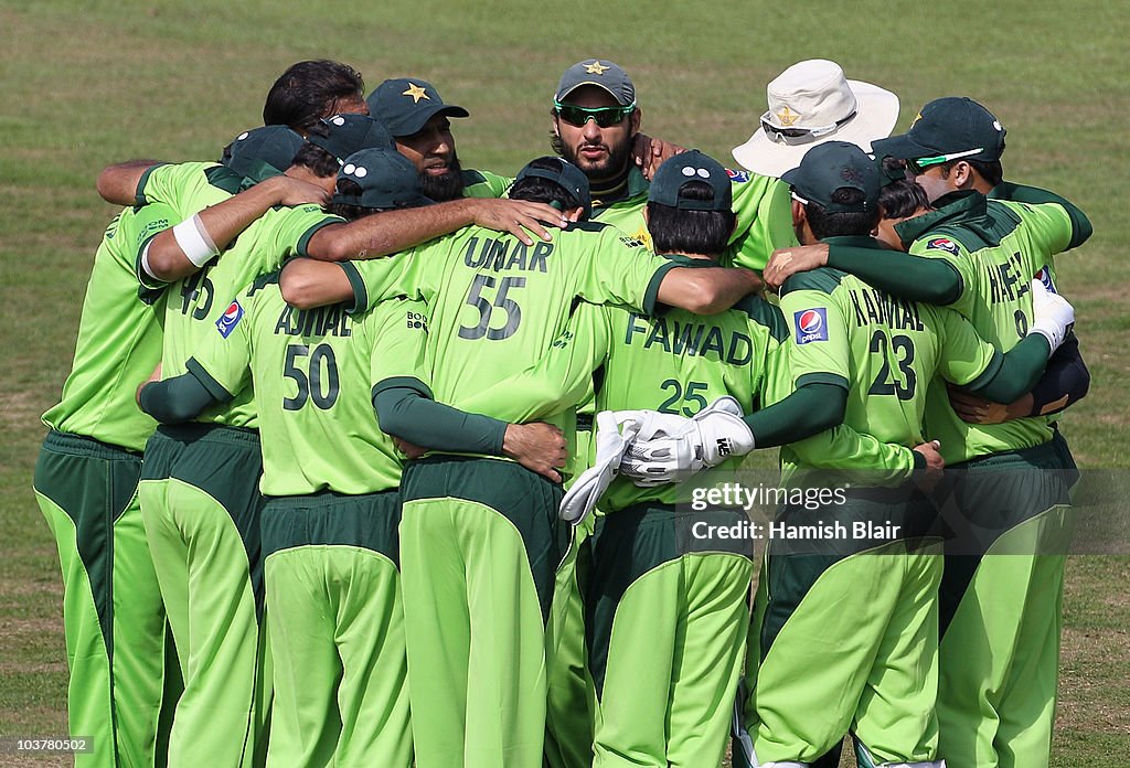 Somerset v Pakistan Tour match