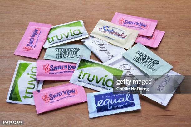 artificial  and natural sweeteners - artificial sweetener stock pictures, royalty-free photos & images