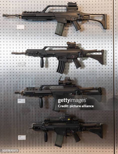 G39 Rifle 242 Heckler And Koch G36 Assault Rifle Stock Photos, High-Res Pictures ...