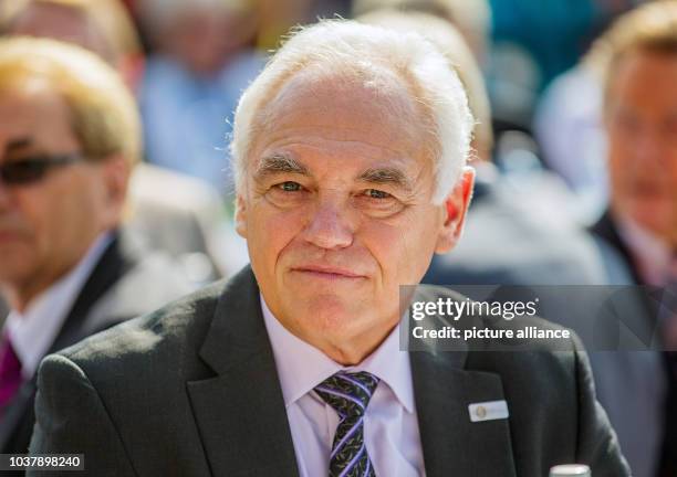 Vice President Walter Schneeloch during the closing of the sports badge tour of the German Olympic Sports Confederation in the garden of Bellevue...