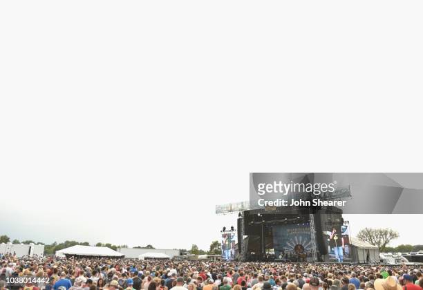 Fans enjoy Counting Crows performance during day 1 of Pilgrimage Music & Cultural Festival 2018 on September 22, 2018 in Franklin, Tennessee.